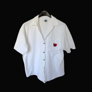Universal Studios 80's I Love Lucy White Button Down Shirt Short Sleeve Heart